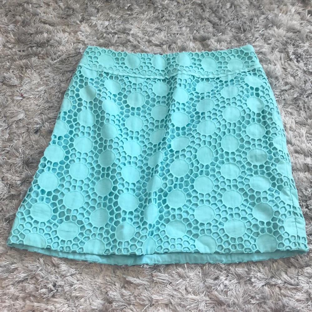 women’s vineyard vines blue patterned skirt size 4